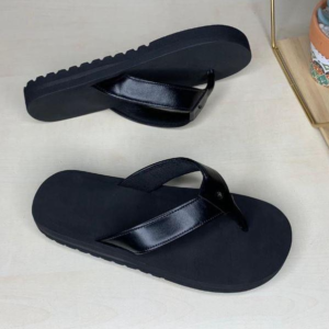 Fata Luxe: Water-Resistant Leather Flip-Flops, Stylish Comfort