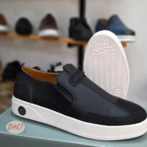 Black Leather Slip-Ons – Effortless Style & Comfort